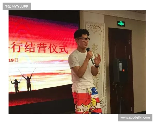 格斗赛场中的青春与梦想：追求力量与坚持的心灵碰撞